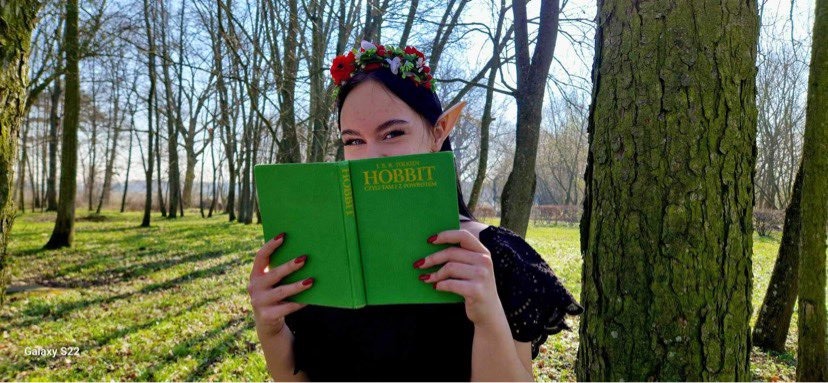 Światowy Dzień Czytania Tolkiena w ZSR w Ostrożanach - Obrazek 1