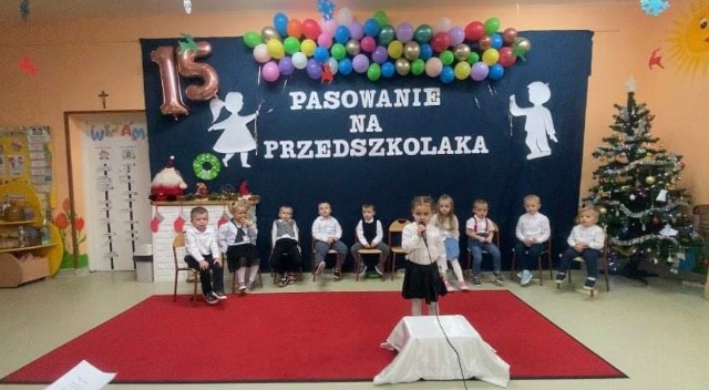 Pasowanie na przedszkolaka i 15 lecie przedszkola w Parszowie - Obrazek 2