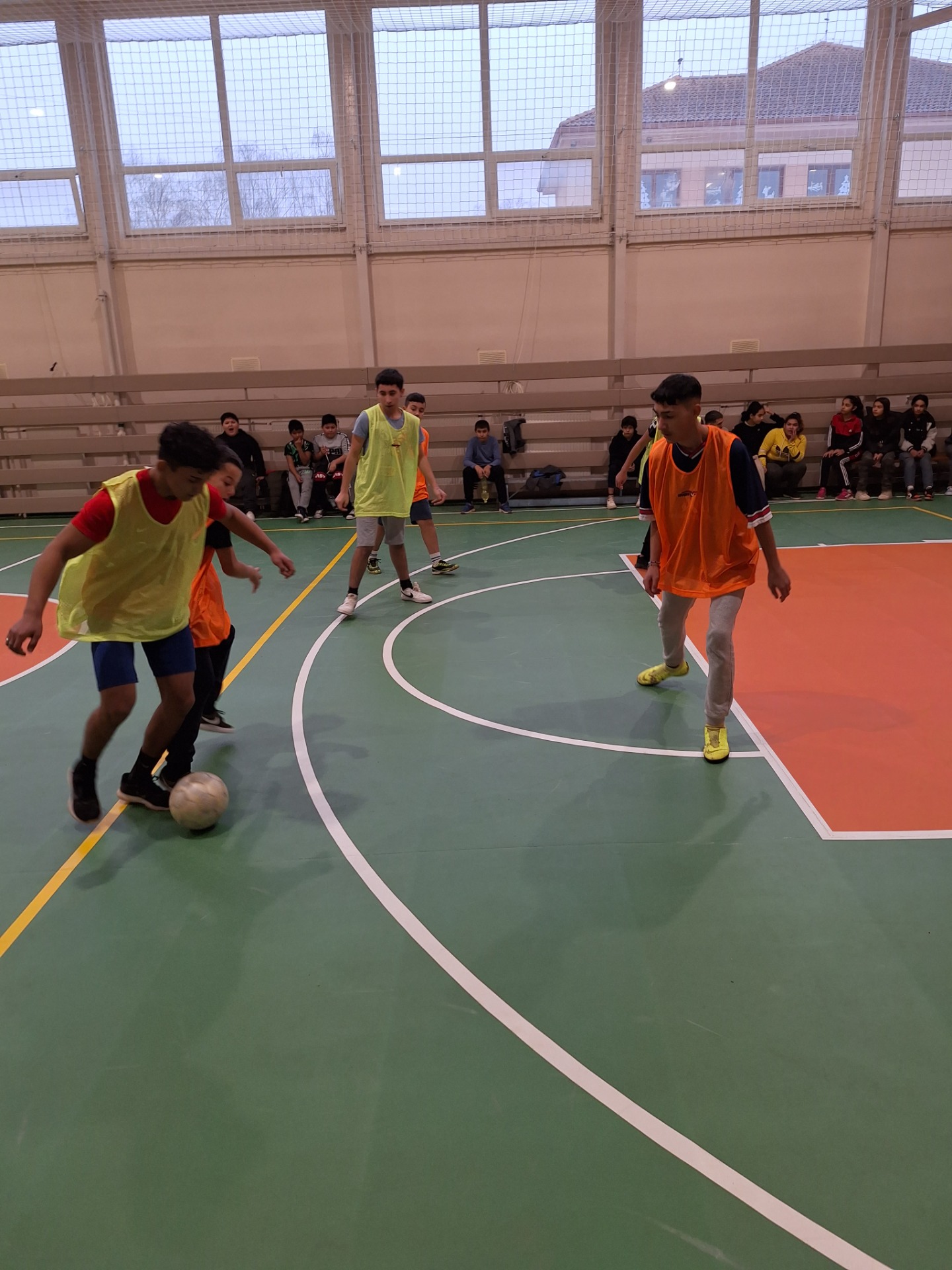 Futbalový turnaj - Iskolai futballmérkőzés - Obrázok 2