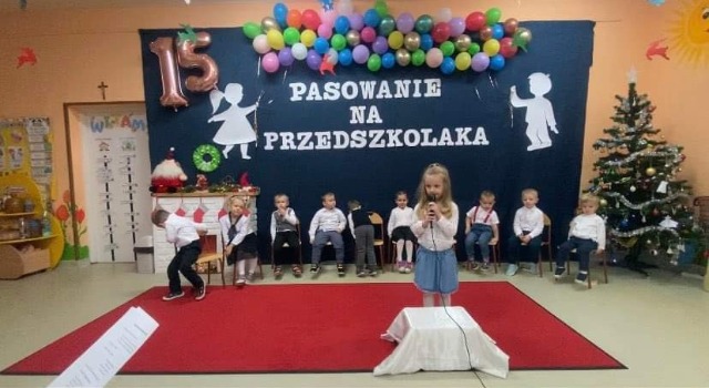 Pasowanie na przedszkolaka i 15 lecie przedszkola w Parszowie - Obrazek 3