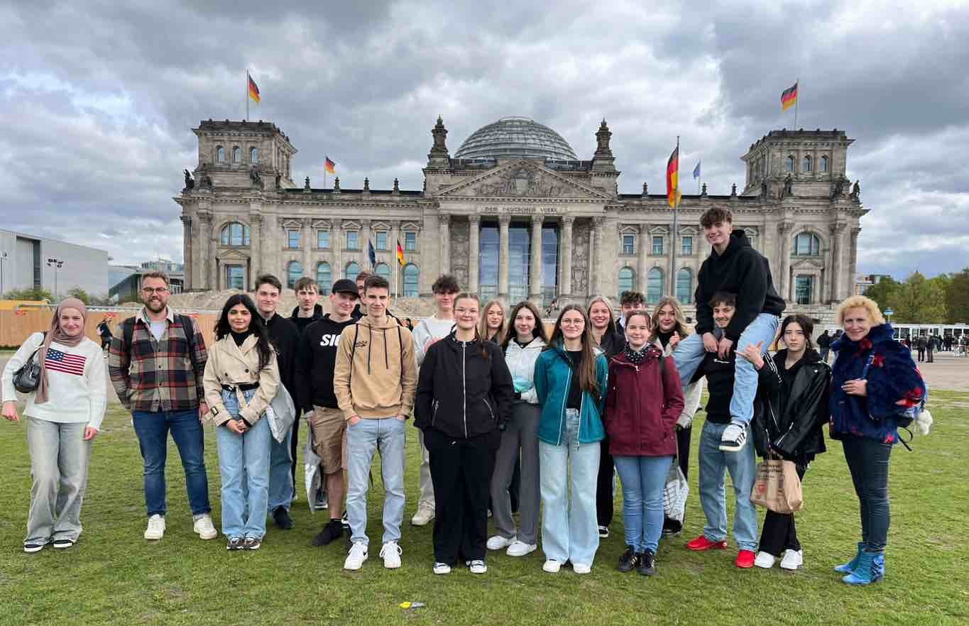 Sozialkunde-Exkursion der Klasse 11 nach Berlin - Bild 6