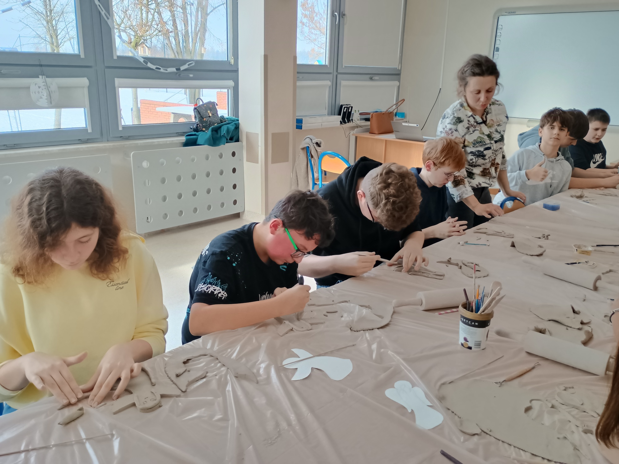 Niebiańskie warsztaty w klasie 7b! - Obrazek 3