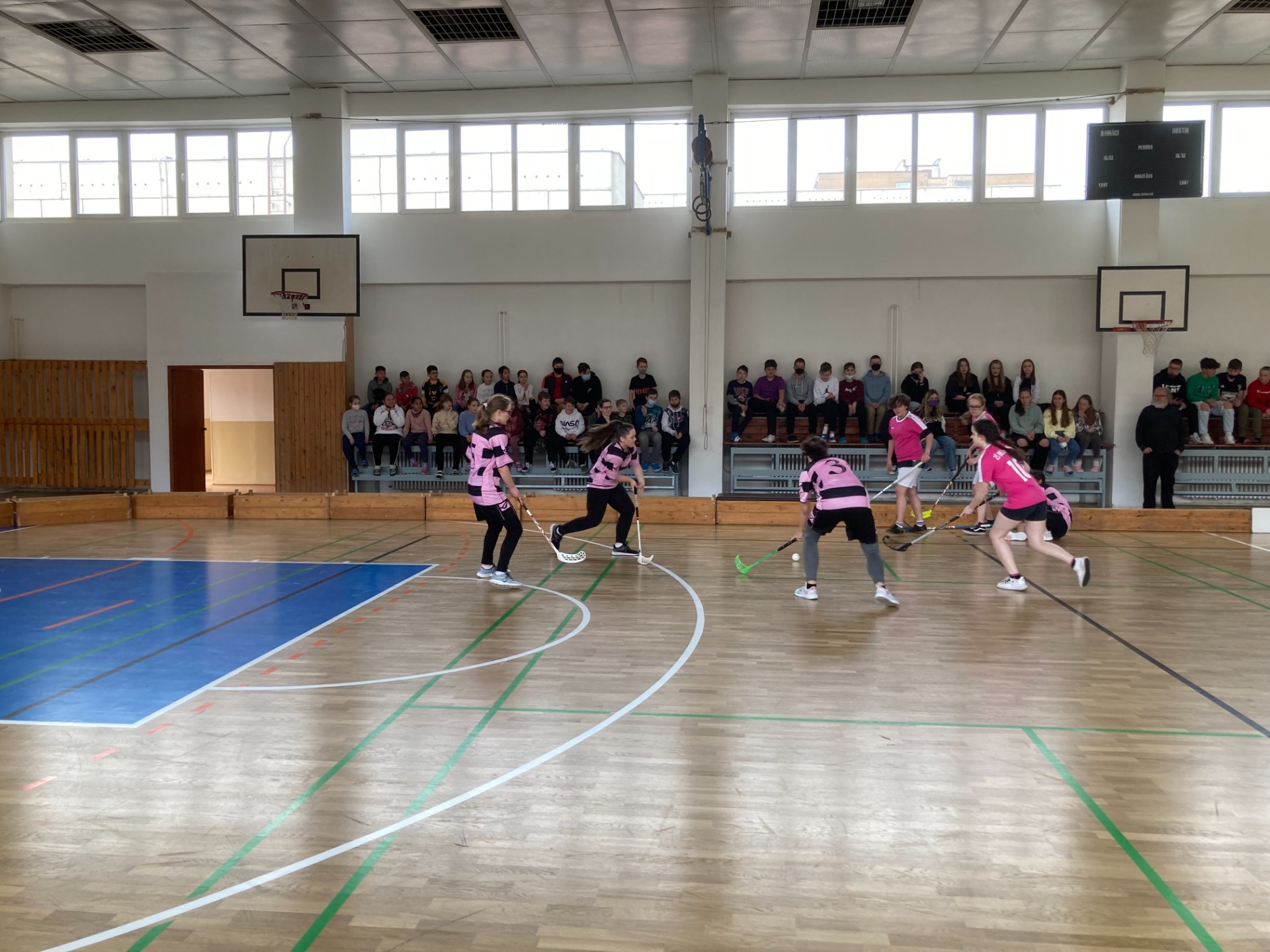 Floorball Cup - dievčatá - Obrázok 2