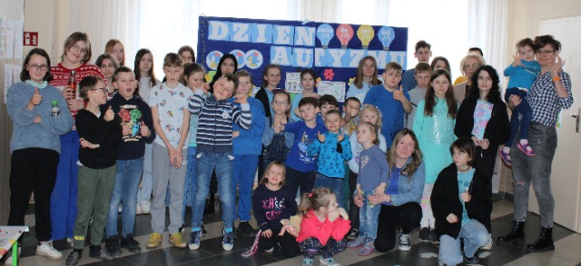 Światowy Dzień Świadomości Autyzmu Niepubliczna Szkoła Podstawowa w Kosowie  - Obrazek 3