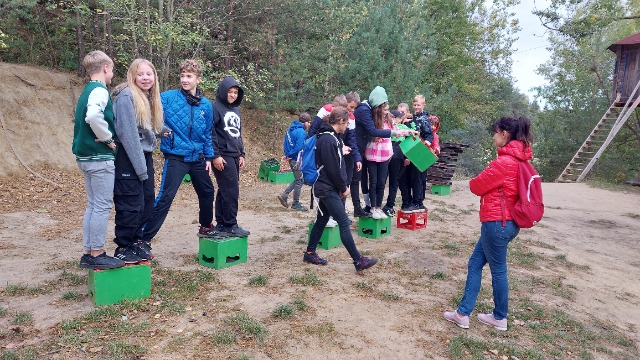 9 października uczniowie klas IV-VIII wybrali się na wycieczkę integracyjną do Adventure Park Kolibki w Gdyni - Obrazek 5