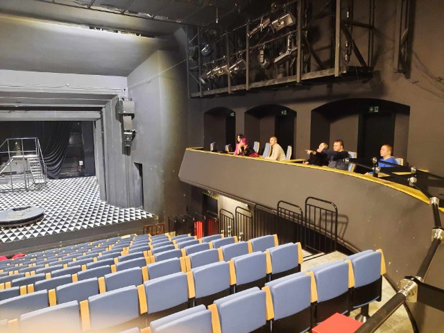 Warsztaty w Teatrze A. Fredry  w Gnieźnie - Obrazek 2